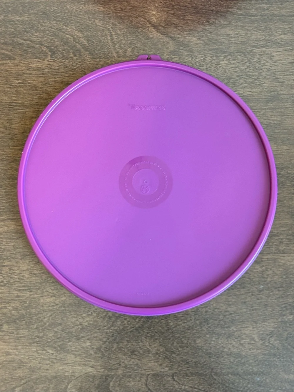 TUPPERWARE PURPLE STACK COOKER 1 3/4 QUART BOWL #2210 AND STORAGE LID